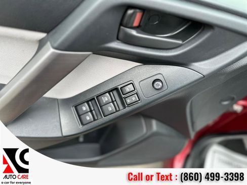 Used 2015 Subaru Forester 2.5i Premium w/ All-Weather Package image 16