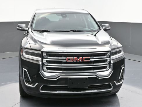 Certified 2023 GMC Acadia SLE image 2