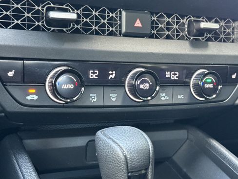 Used 2023 Honda Accord EX image 16