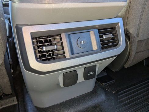 Used 2023 Ford F250 XLT w/ XLT Premium Package image 15