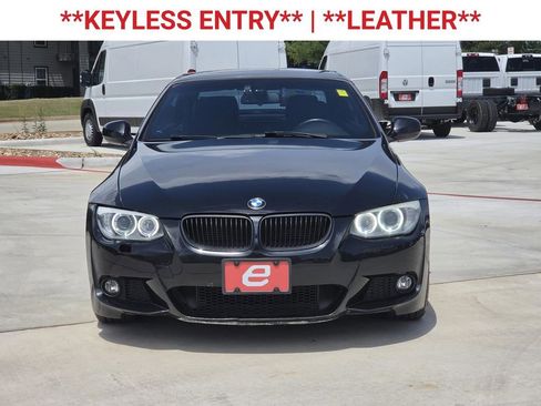 Used 2013 BMW 328i Convertible RWD image 2