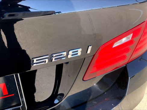 Used 2016 BMW 528i Sedan image 9