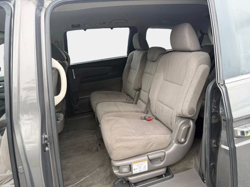 Used 2014 Honda Odyssey EX image 11
