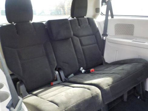 Used 2016 Dodge Grand Caravan SE w/ Quick Order Package 29E SE image 13