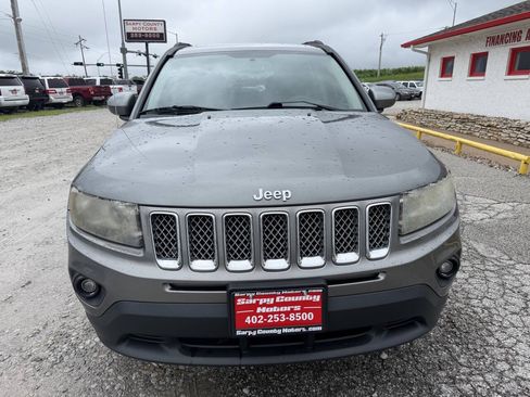 Used 2014 Jeep Compass Latitude AWD/4WD image 8