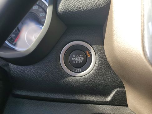 Used 2024 RAM 2500 Laramie w/ Safety Group image 20