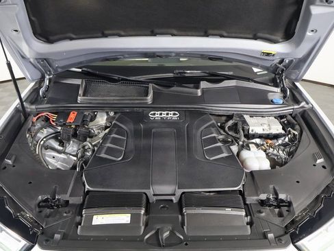 Used 2018 Audi Q7 3.0T Premium Plus image 16