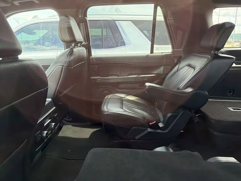 Used 2021 Ford Expedition Max Limited AWD/4WD image 7