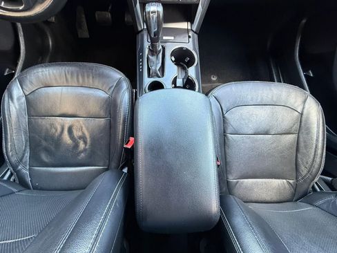 Used 2019 Ford Explorer Limited w/ Class III Trailer Tow Package FWD image 50