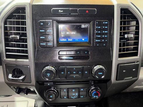 Used 2017 Ford F250 XL w/ Power Equipment Group RWD image 19