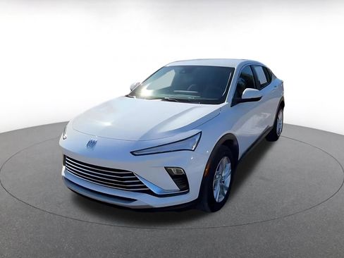 Used 2025 Buick Envista Preferred image 8