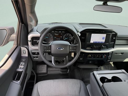 Used 2023 Ford F150 XL w/ XL Chrome Appearance Package AWD/4WD image 7