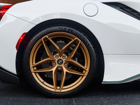 Used 2020 Ferrari 488 Pista Spider image 13