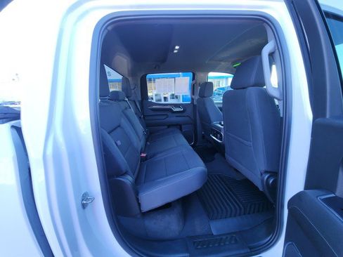 Used 2022 GMC Sierra 1500 Elevation image 18