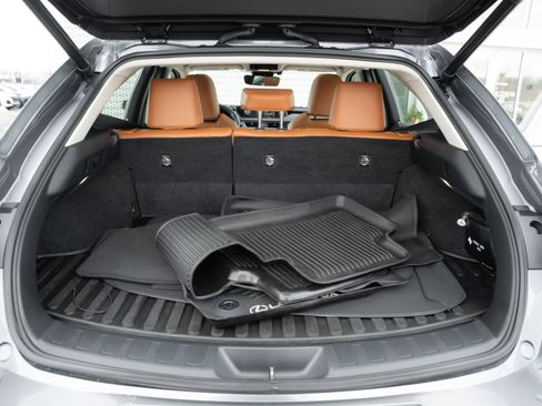 Used 2020 Lexus UX 250h w/ Premium Package image 24