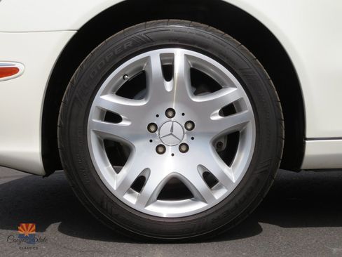 Used 2003 Mercedes-Benz E 500 Sedan w/ X2 Opt Pkg image 13