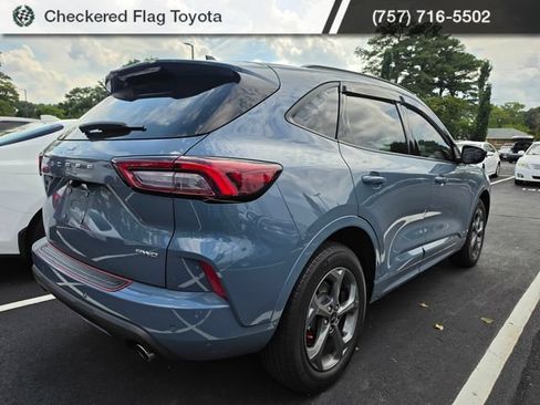 Used 2024 Ford Escape ST-Line w/ Tech Pack #1 AWD/4WD image 6