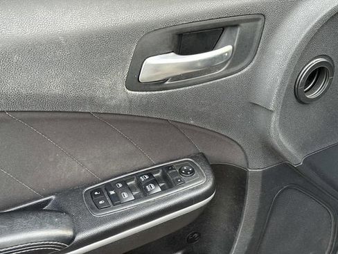 Used 2019 Dodge Charger R/T image 16