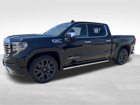 Certified 2023 GMC Sierra 1500 Denali w/ Technology Package AWD/4WD image 11