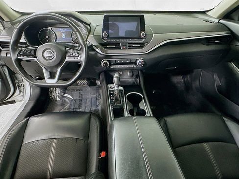 Used 2024 Nissan Altima 2.5 SR image 16