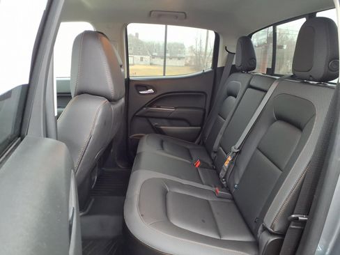 Used 2022 GMC Canyon AT4 image 6