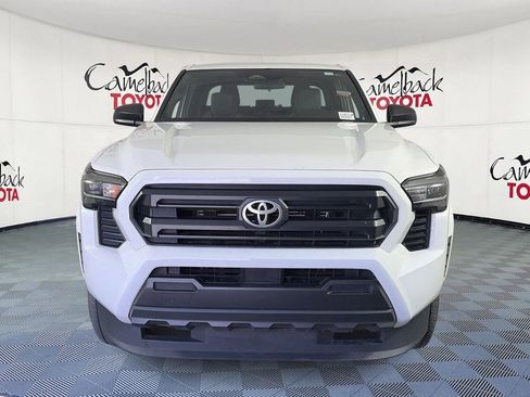 Used 2025 Toyota Tacoma SR RWD image 2