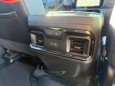 Used 2023 GMC Sierra 1500 AT4 w/ AT4 Premium Package image 18