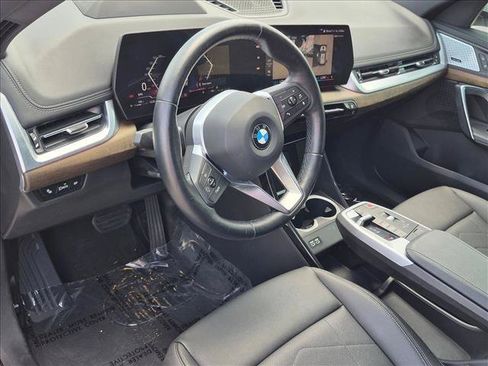 Used 2023 BMW X1 xDrive28i w/ Premium Package AWD/4WD image 10