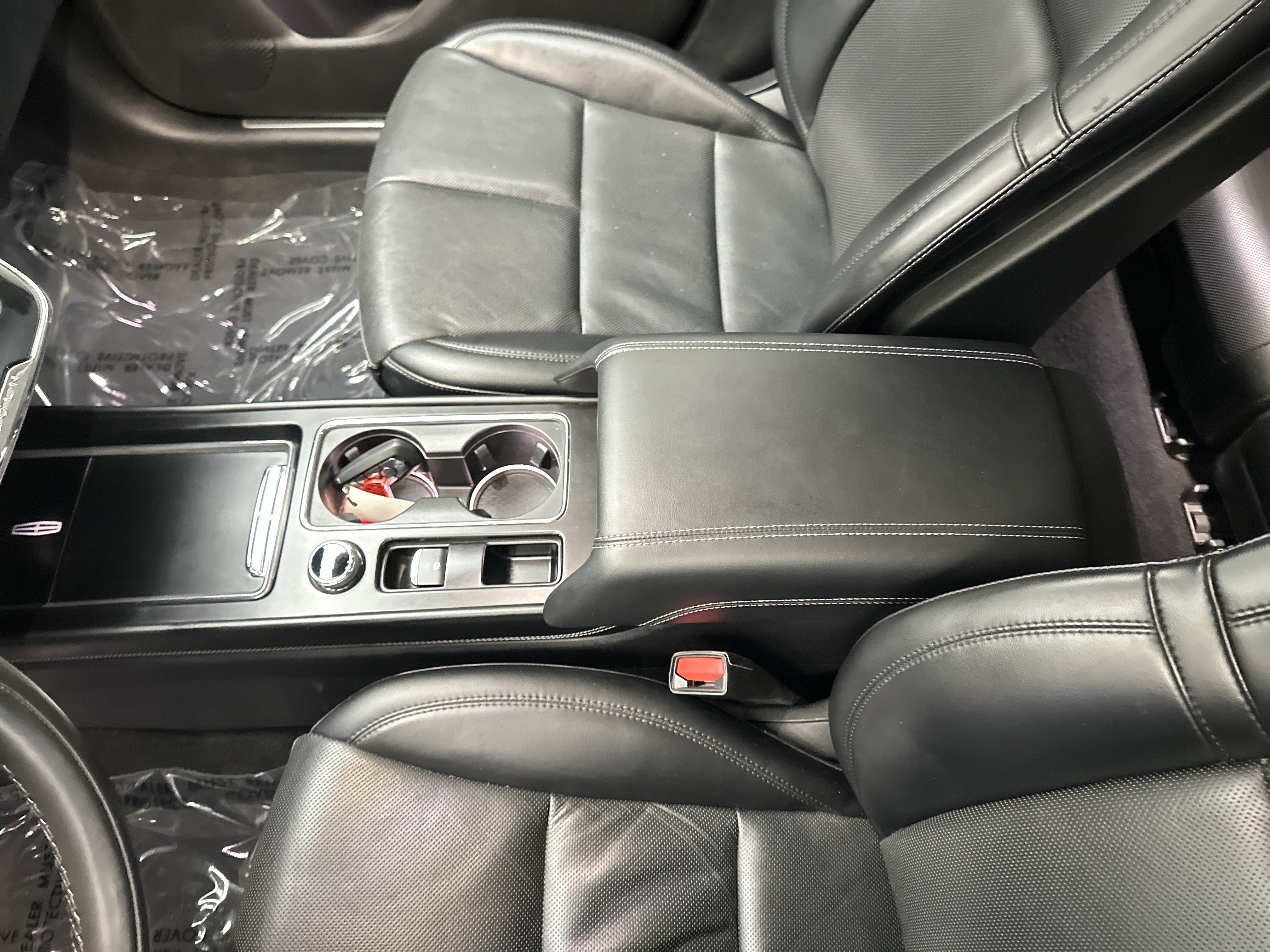 Used 2023 Lincoln Corsair Reserve AWD/4WD image 40