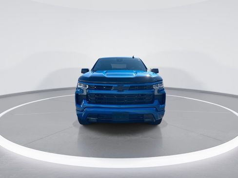 Used 2023 Chevrolet Silverado 1500 RST w/ Z71 Off-Road Package AWD/4WD image 3