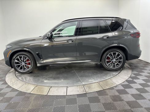 New 2026 BMW X5 xDrive40i w/ M Sport Package AWD/4WD image 16
