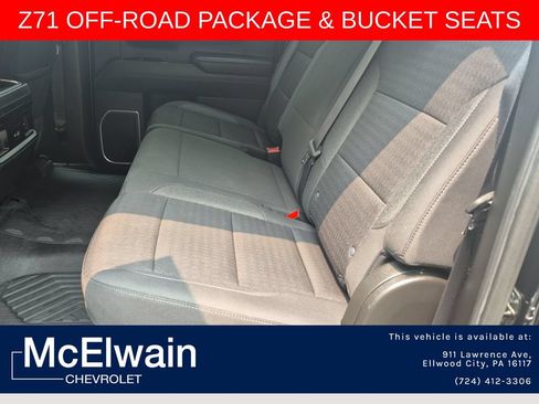 Used 2022 Chevrolet Silverado 1500 RST AWD/4WD image 29