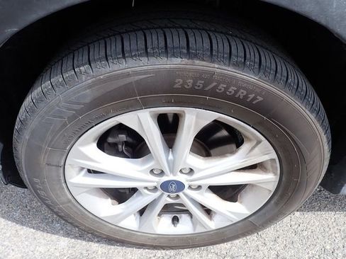 Used 2018 Ford Escape SEL image 7