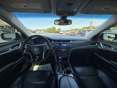 Used 2013 Cadillac XTS FWD image 10
