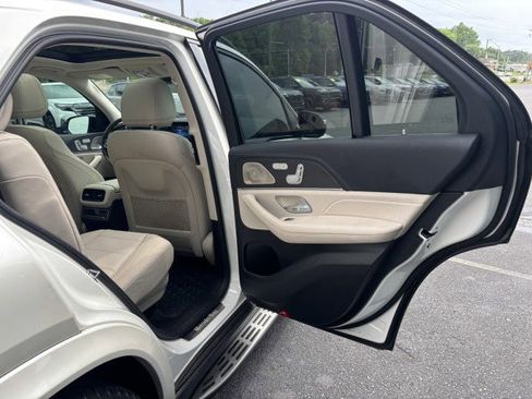 Used 2021 Mercedes-Benz GLE 350 4MATIC image 48
