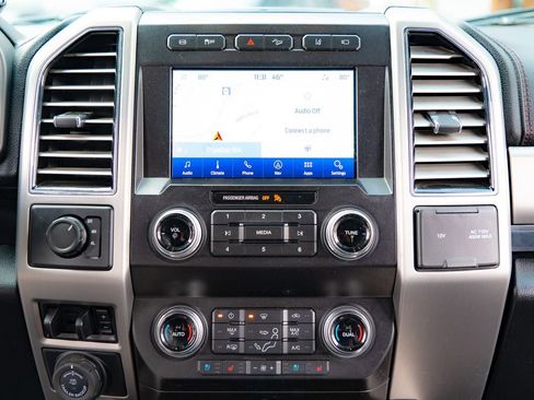 Used 2021 Ford F450 Platinum w/ FX4 Off-Road Package image 15