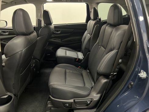 Used 2025 Subaru Ascent Limited AWD/4WD image 27