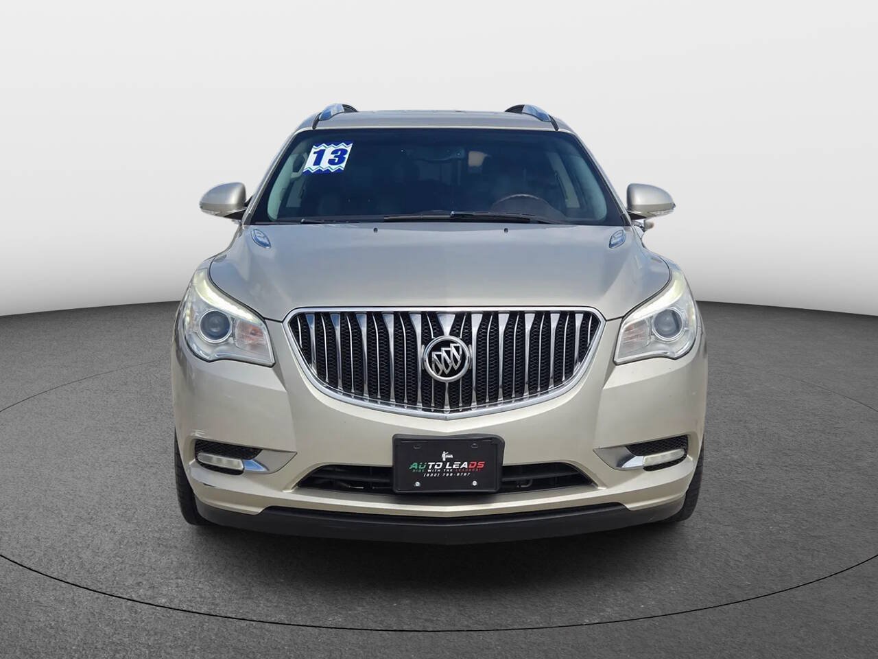 Used 2013 Buick Enclave Leather FWD image 3