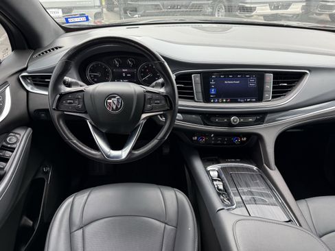 Used 2023 Buick Enclave Essence w/ Sport Touring Edition FWD image 14