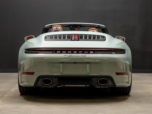 Used 2026 Porsche 911 Carrera 4S AWD/4WD image 7