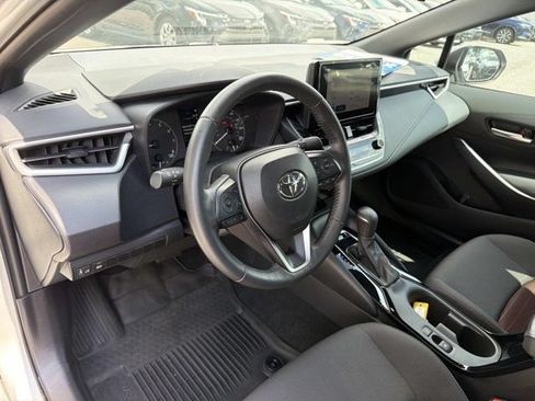 Used 2024 Toyota Corolla SE w/ SE Premium Package FWD image 11