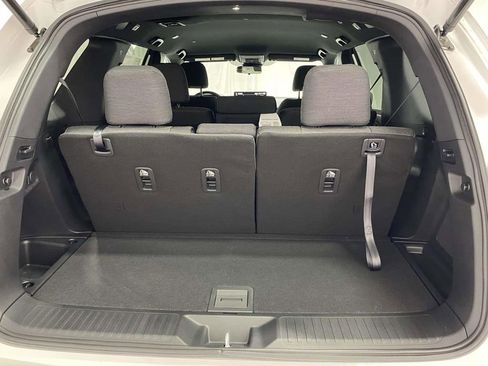 New 2026 Honda Pilot Sport image 9
