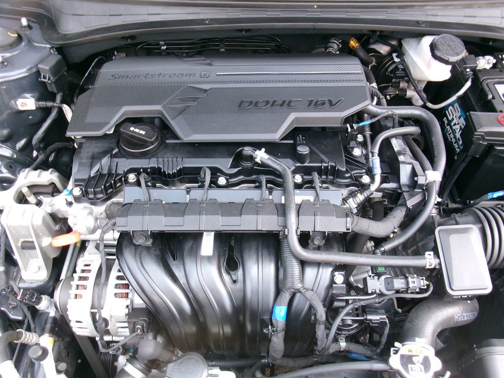 Used 2023 Hyundai Elantra SE FWD image 44