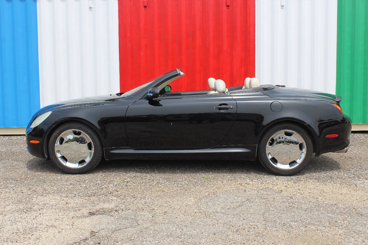 Used 2002 Lexus SC 430 Convertible RWD image 2