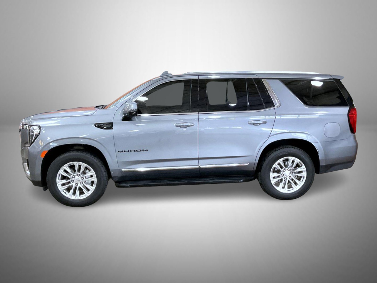 Certified 2021 GMC Yukon SLT w/ SLT Luxury Plus Package AWD/4WD image 9