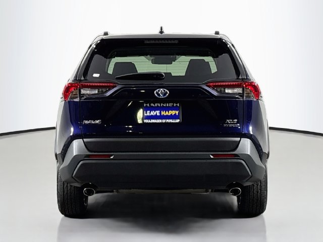Used 2022 Toyota RAV4 XLE w/ Convenience Package AWD/4WD image 6