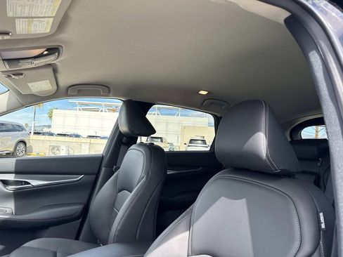 Certified 2025 INFINITI QX50 Pure image 16