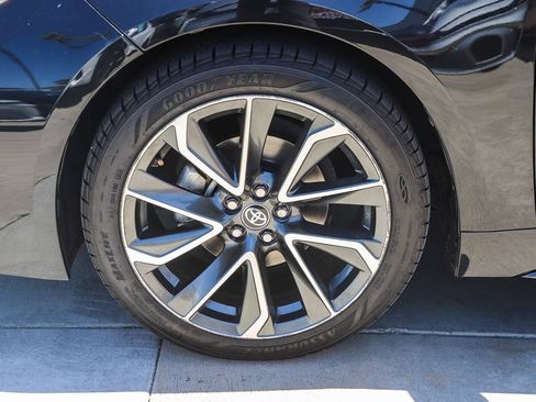 Certified 2022 Toyota Corolla SE w/ Carpet Mat Package (TMS) FWD image 10