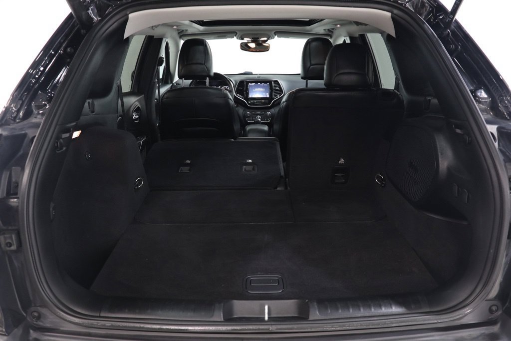 Used 2021 Jeep Cherokee Limited w/ Elite Package AWD/4WD image 35