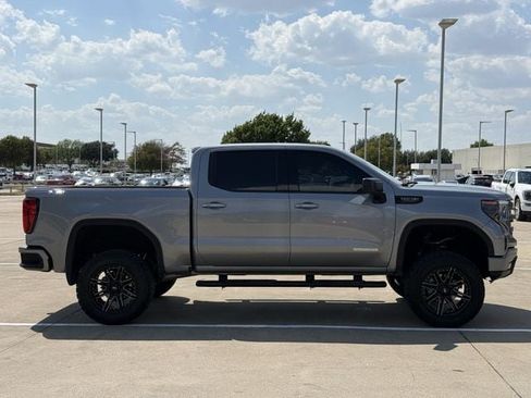 Used 2024 GMC Sierra 1500 Elevation w/ X31 Off-Road Package AWD/4WD image 3